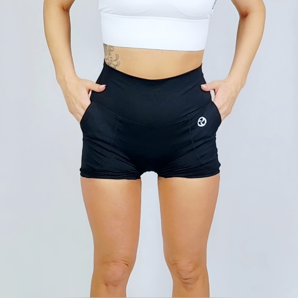 Pedigree SW | Evo-Dry High-Waist Biker Shorts with Pockets, 3.5" Inseam - Picture 1 of 5